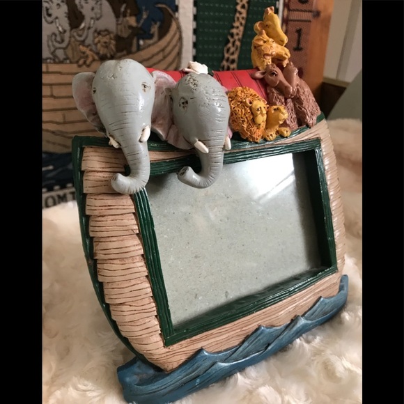 1994 Noah’s Ark Picture Frame - Picture 3 of 6